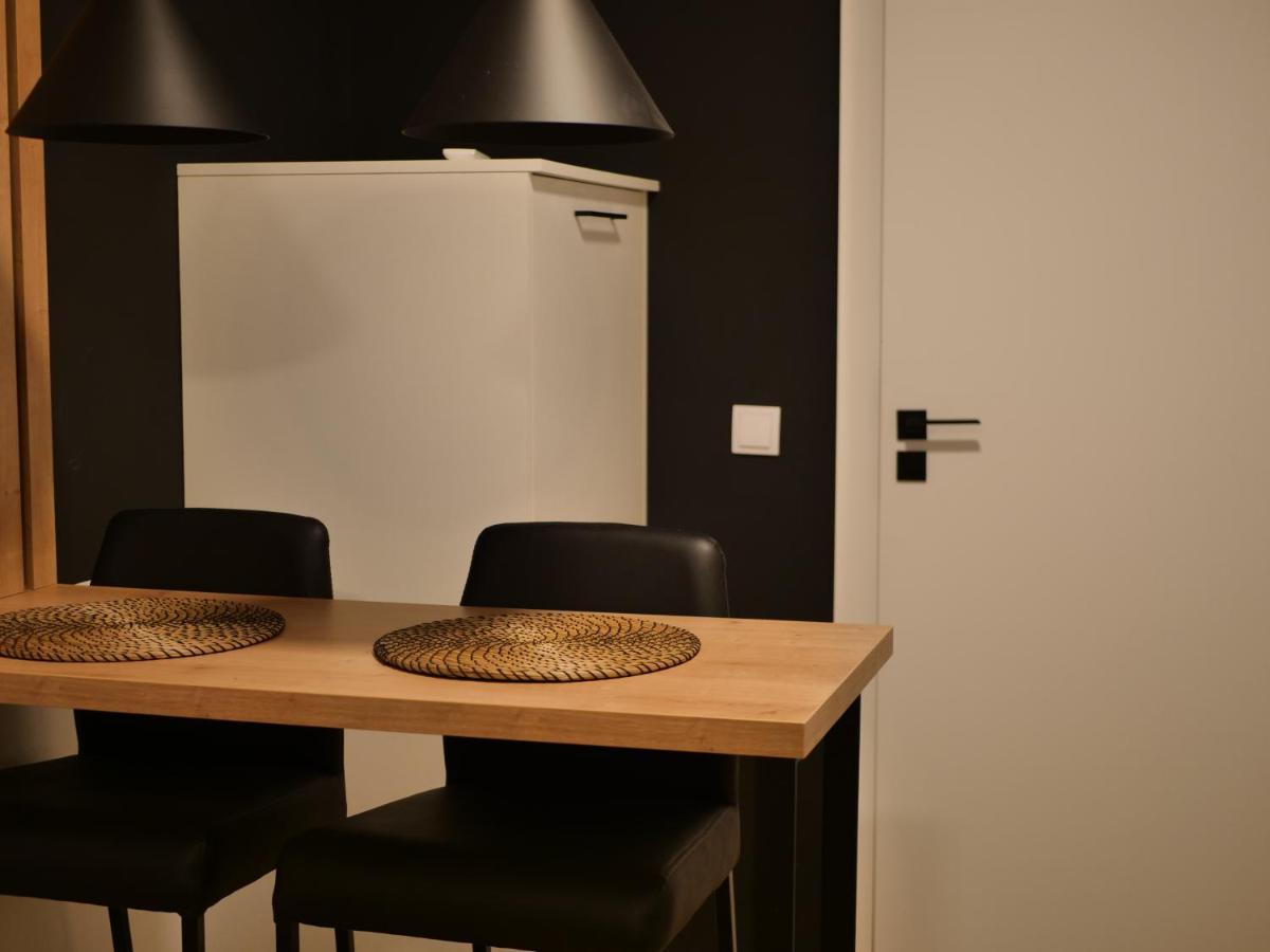 Przytulna Kawalerka 77 Apartment วรอตซวาฟ ภายนอก รูปภาพ